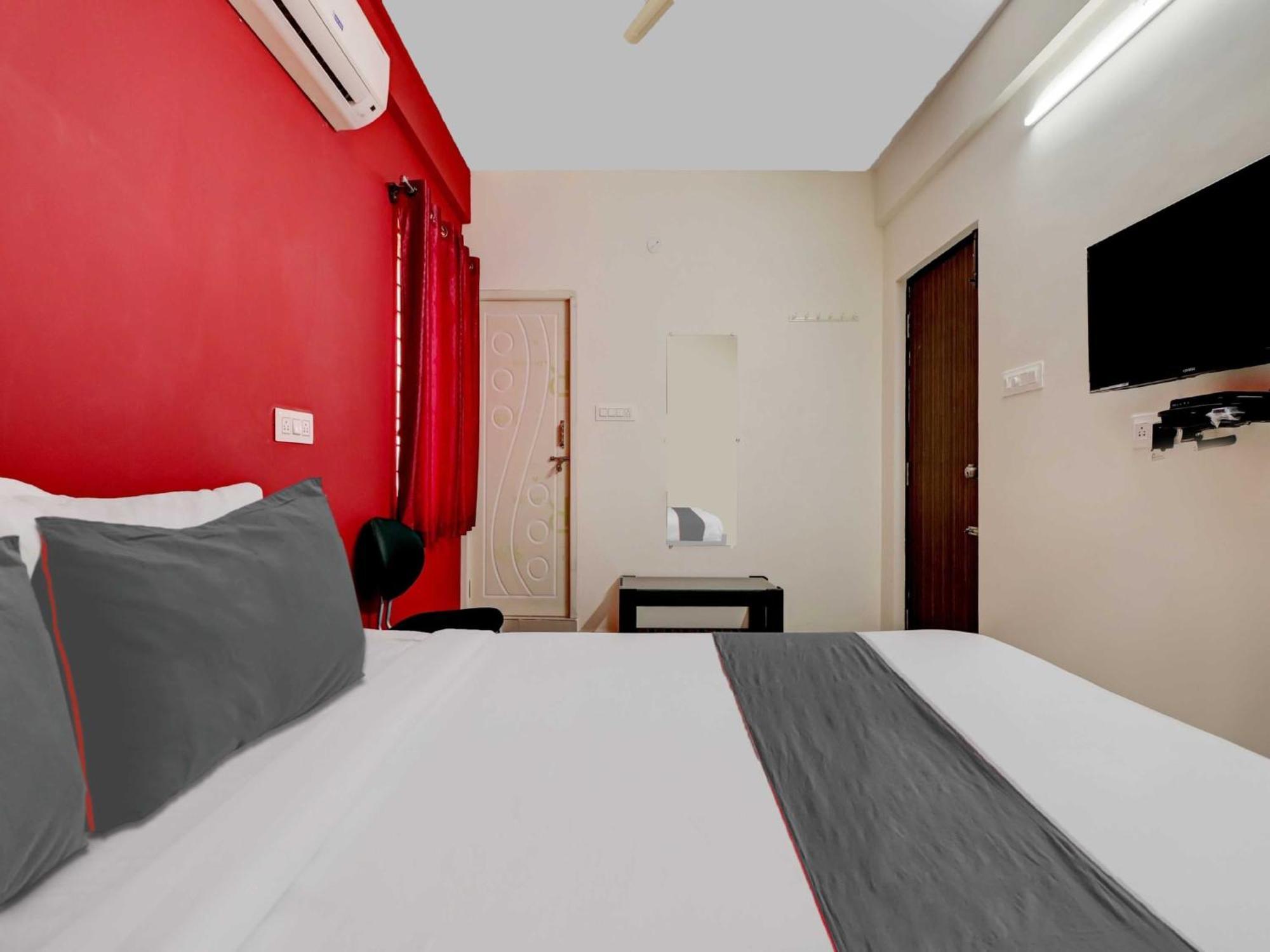 Hotel Collection O Olive Bangalore Exterior foto