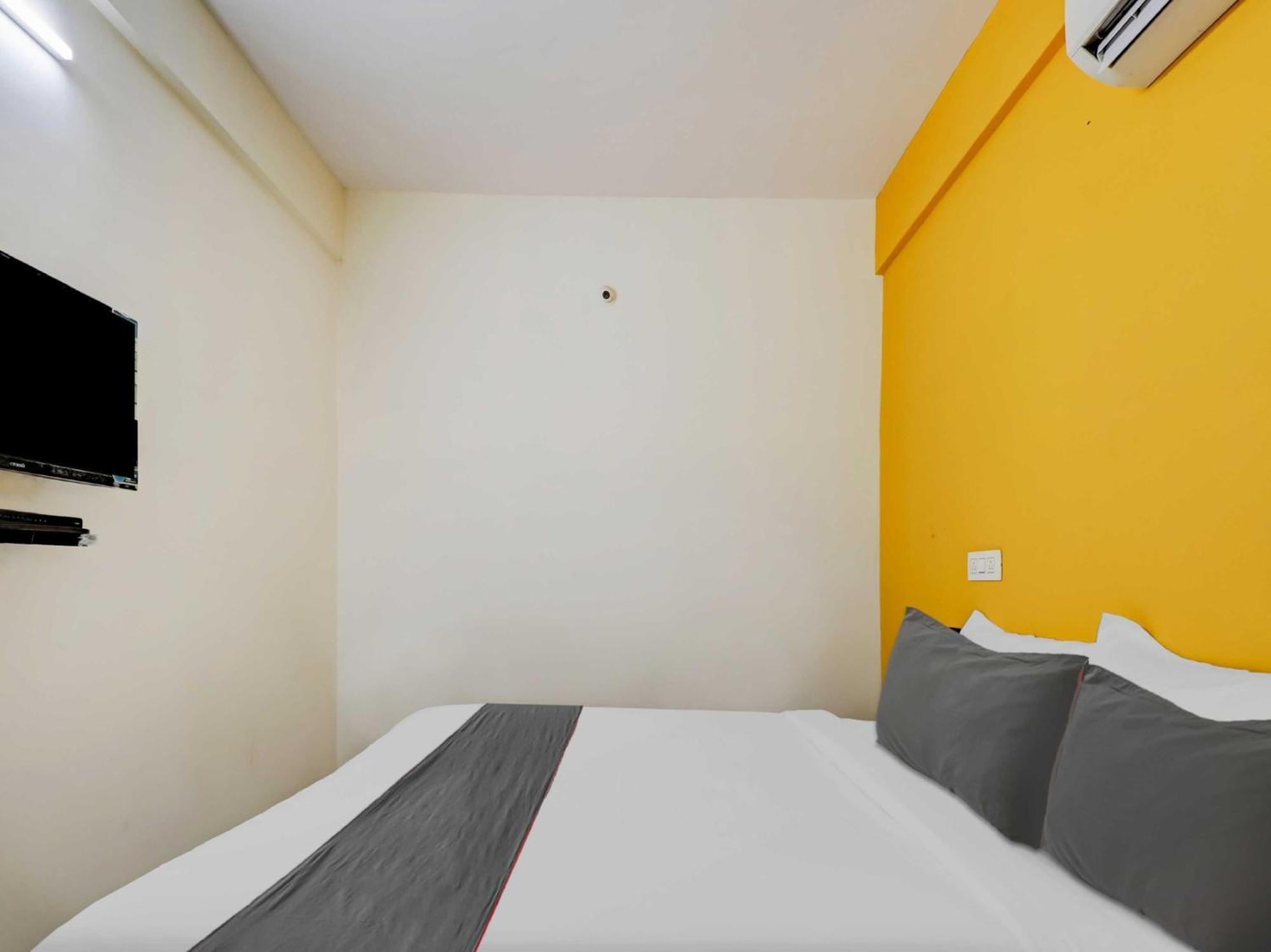 Hotel Collection O Olive Bangalore Exterior foto